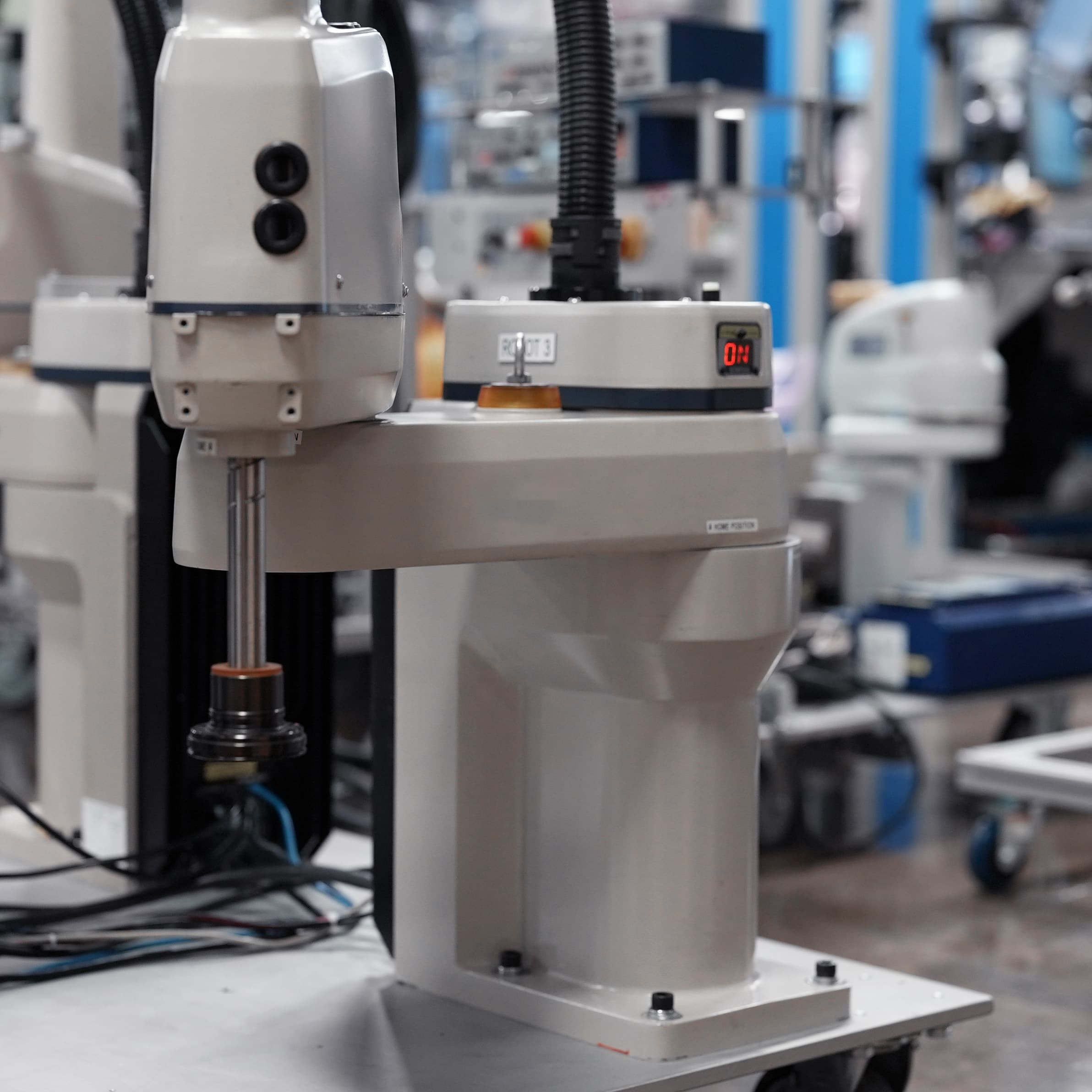 OMRON ADEPT - Cobra s600