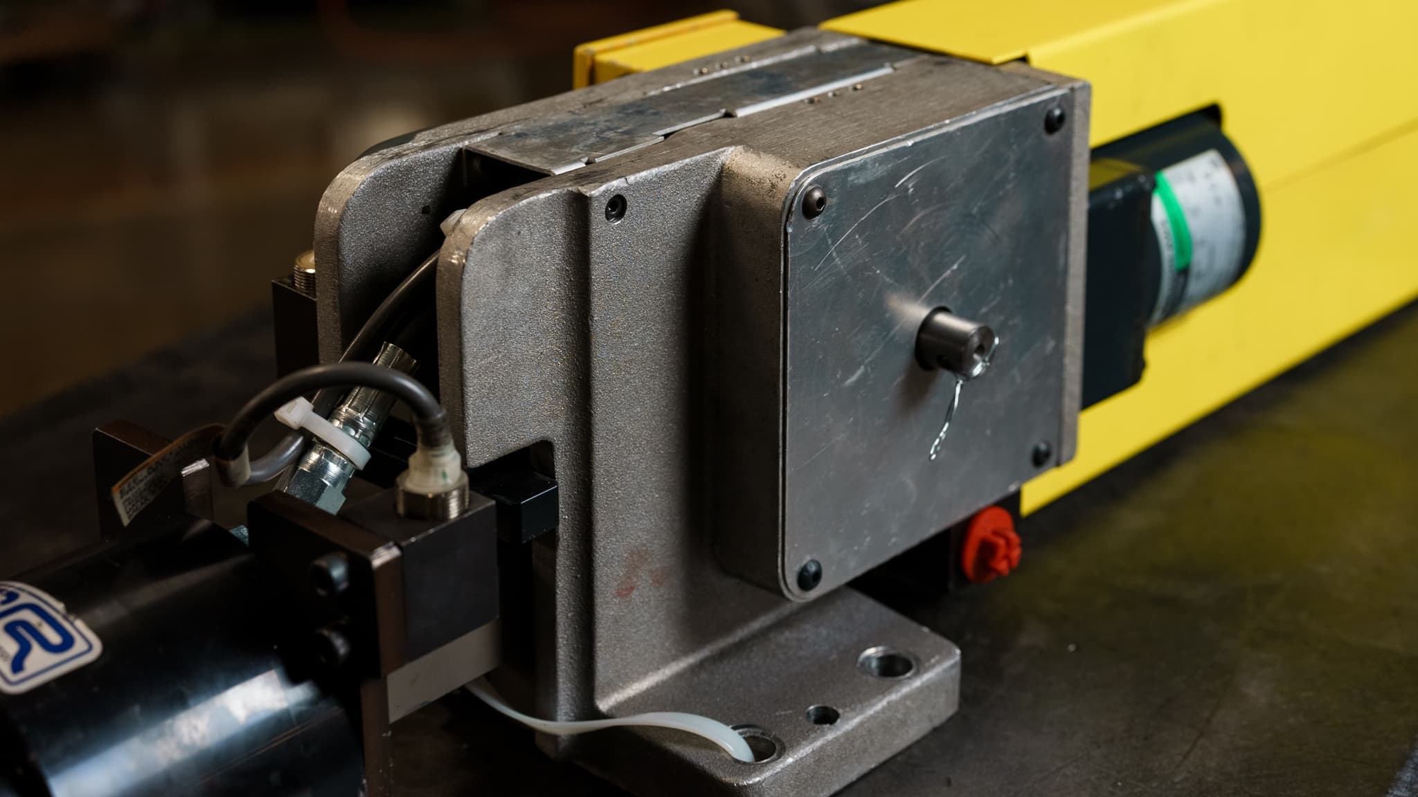 25.5 in SR Engineering ESY 10-108-800-O-A