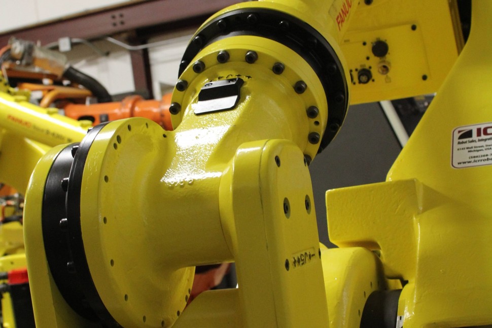 Fanuc S430iW Up Close