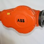 ABB IRB7600- Wrist & Logo