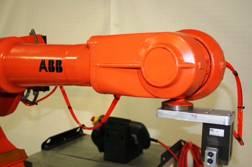 ABB IRB2400 Robot- Arm View